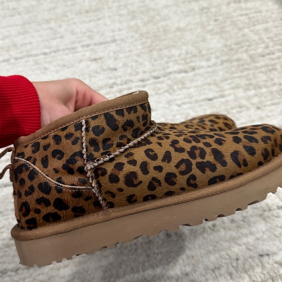 Ugg Classic Ultra Mini Boot Leopard - Picture 4 of 8